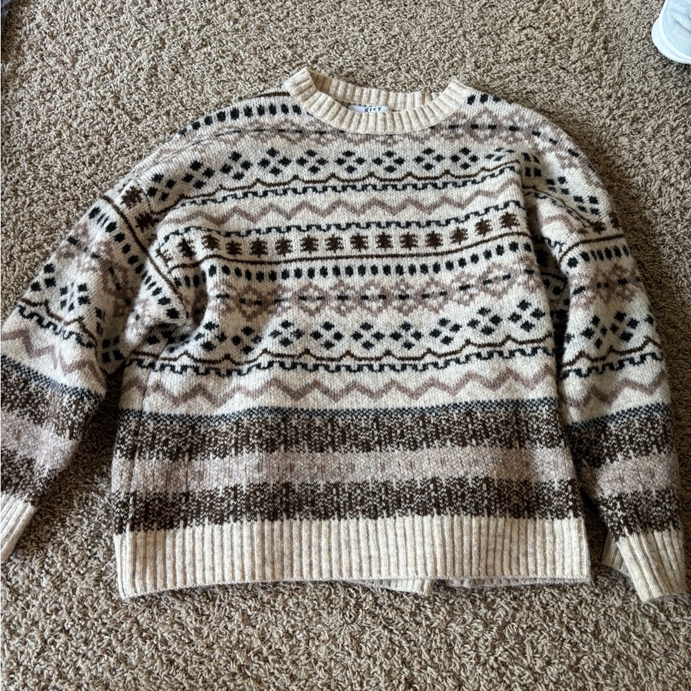 Elegant Patterned Cream and Brown Sweater